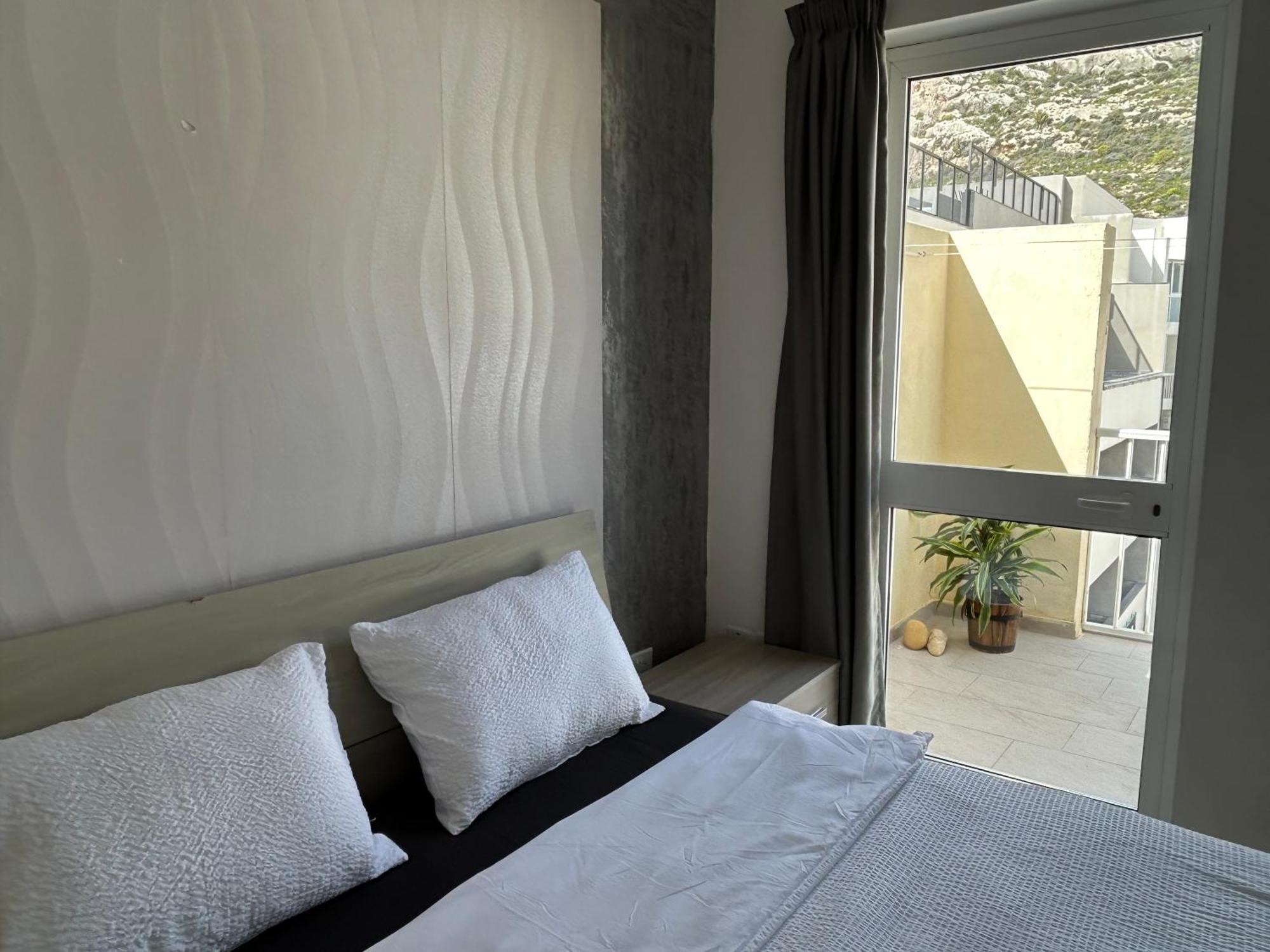 Arzella Apartments Xlendi Stylish Stay Near Beach Local Eats Ксленди Экстерьер фото