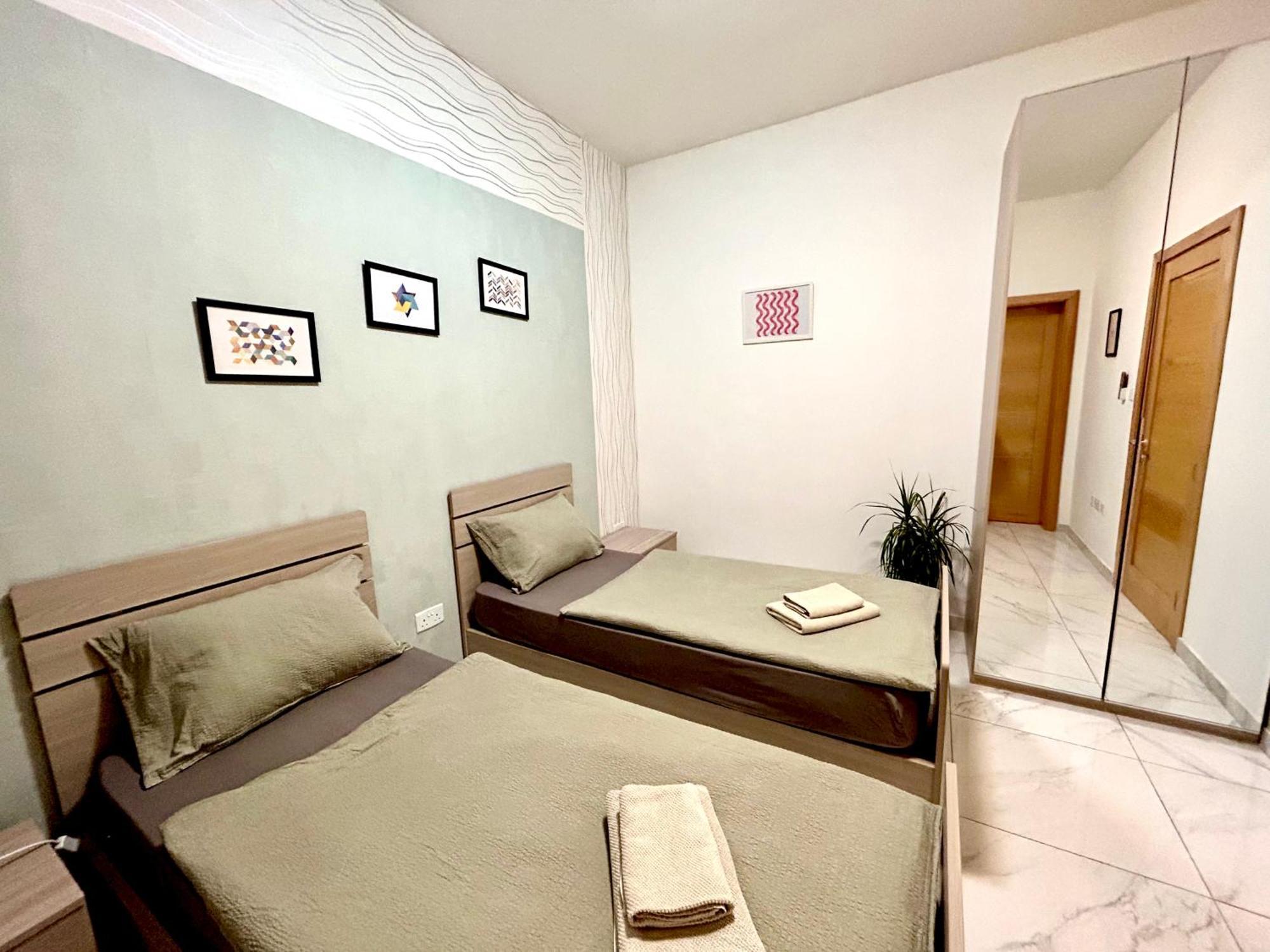 Arzella Apartments Xlendi Stylish Stay Near Beach Local Eats Ксленди Экстерьер фото