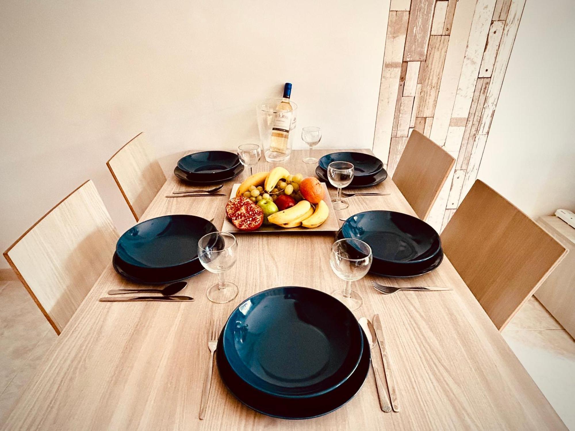 Arzella Apartments Xlendi Stylish Stay Near Beach Local Eats Ксленди Экстерьер фото