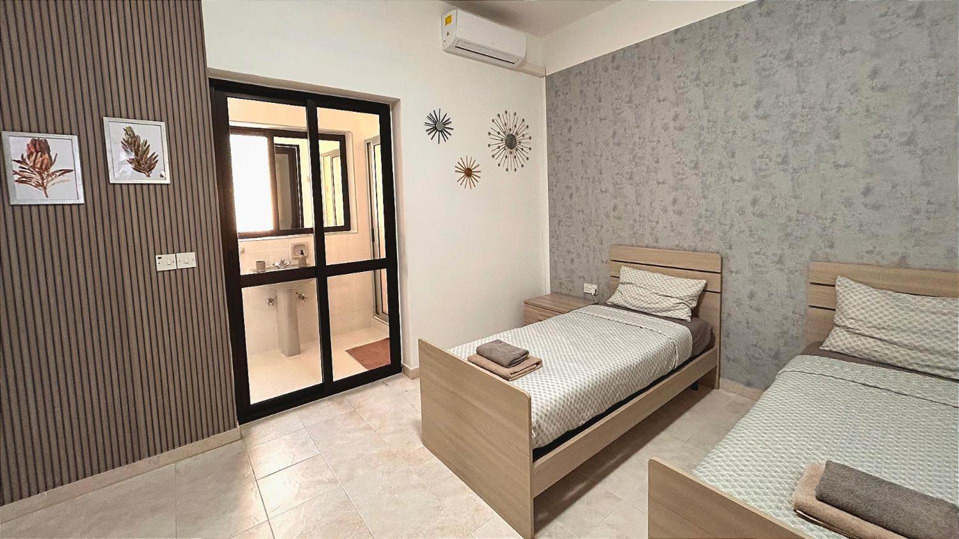 Arzella Apartments Xlendi Stylish Stay Near Beach Local Eats Ксленди Экстерьер фото