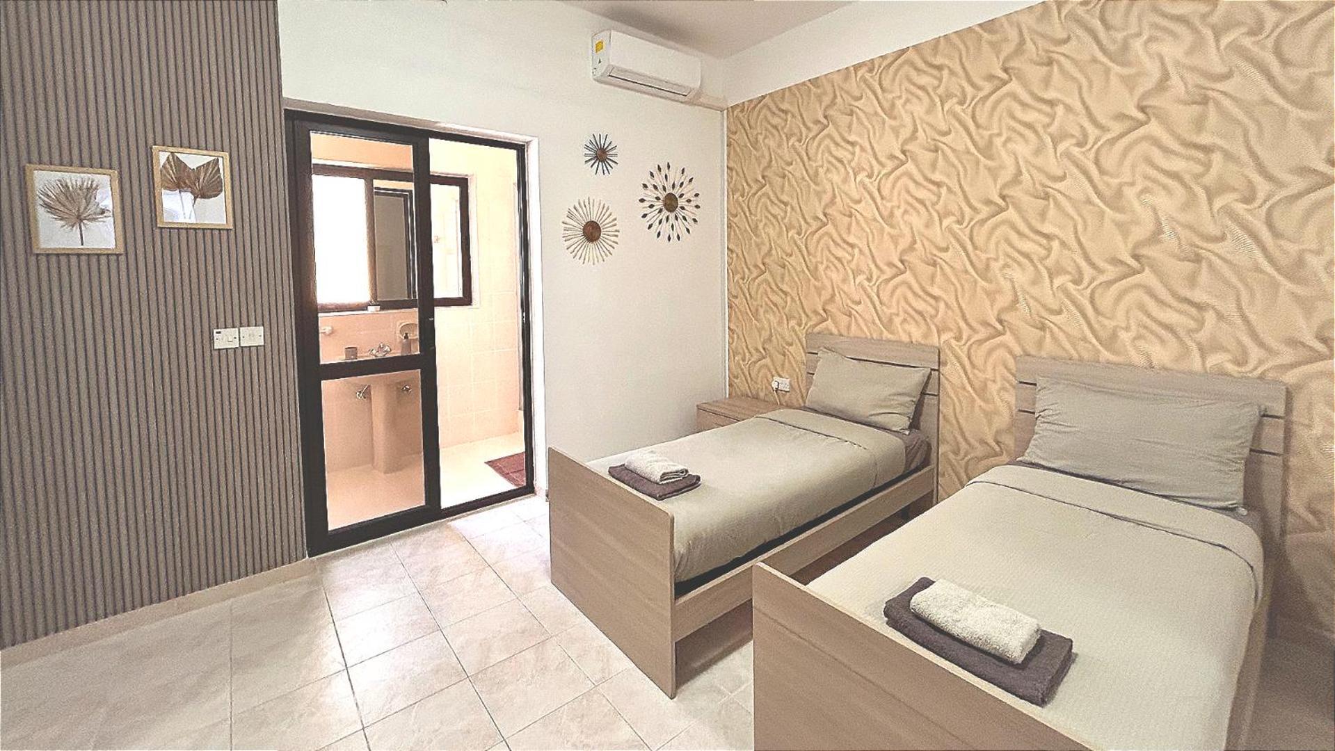 Arzella Apartments Xlendi Stylish Stay Near Beach Local Eats Ксленди Экстерьер фото