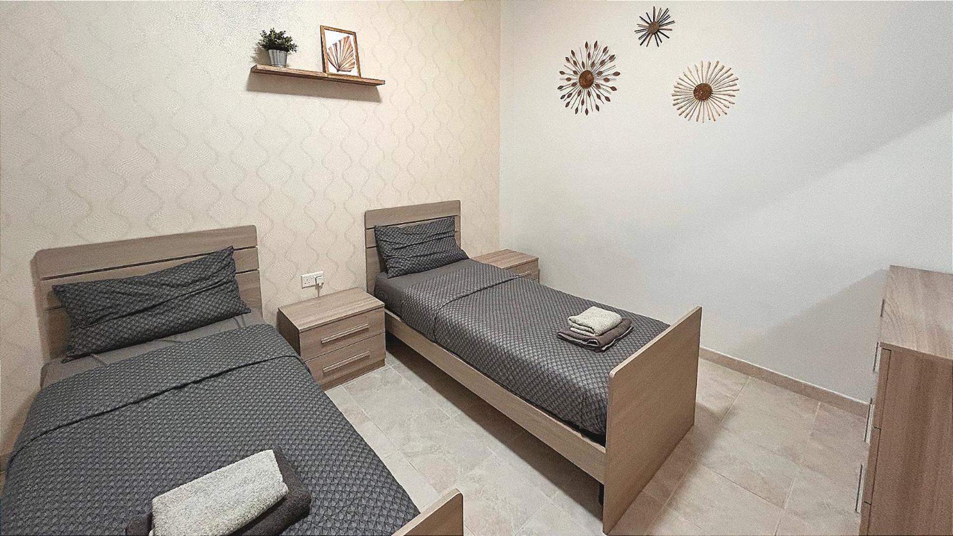 Arzella Apartments Xlendi Stylish Stay Near Beach Local Eats Ксленди Экстерьер фото